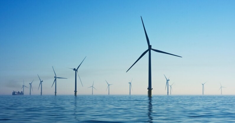 dutch-startup-to-build-floating-solar-array-at-north-sea-wind-farm