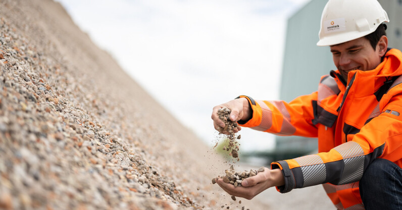 swiss-startup-opens-plant-that-permanently-stores-co2-in-waste-concrete