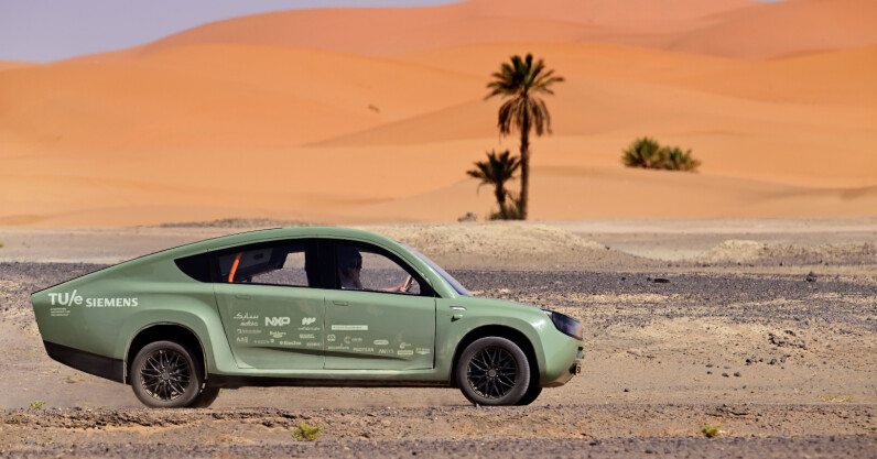 dutch-solar-ev-completes-1,000km-test-drive-through-the-desert