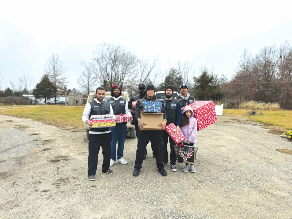 local-motorcycle-club-makes-christmas-special-for-a-family