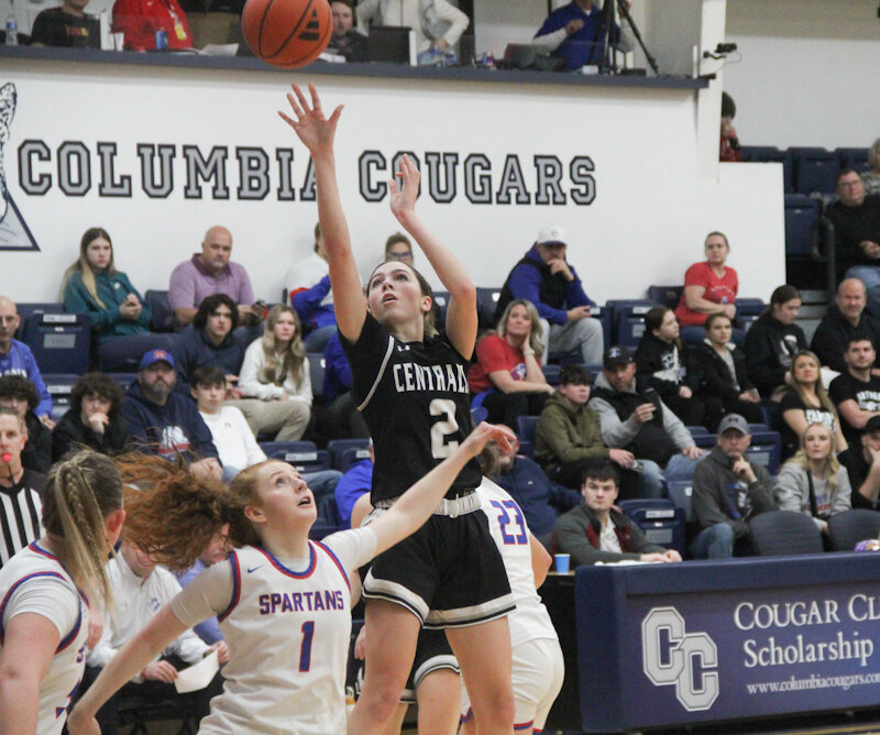 centralia-girls-lag-behind-moberly’s-talent-in-69-46-sophie-classic-loss