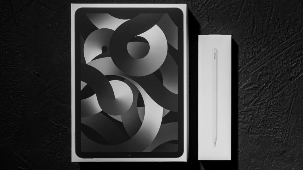 you-could-get-a-new-ipad-air-up-to-25%-off-if-you-act-fast,-here’s-how