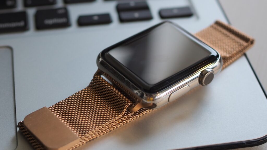 5-of-the-best-designer-apple-watch-bands