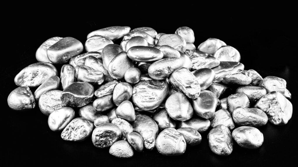 your-next-ev-battery-might-come-from-canada,-solving-a-major-concern-with-electric-cars