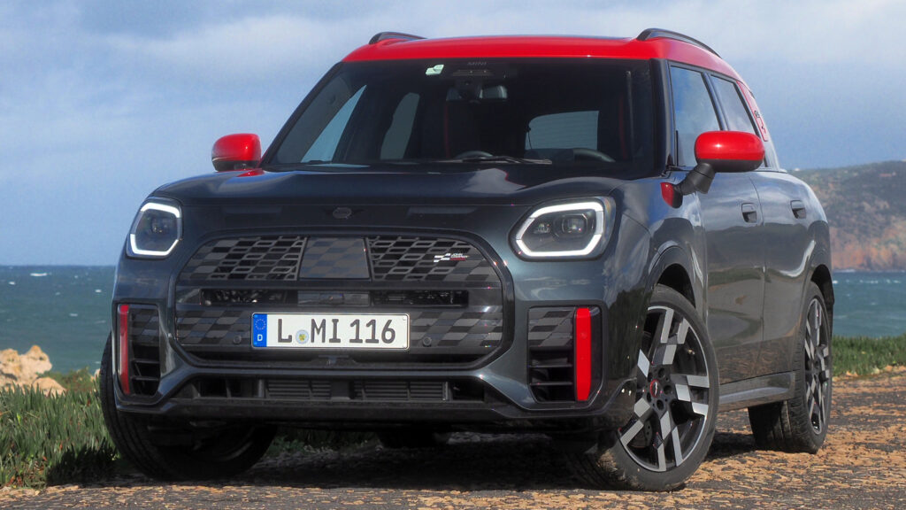 2025-mini-john-cooper-works-countryman-all4-first-drive:-bigger-car,-bigger-gamble