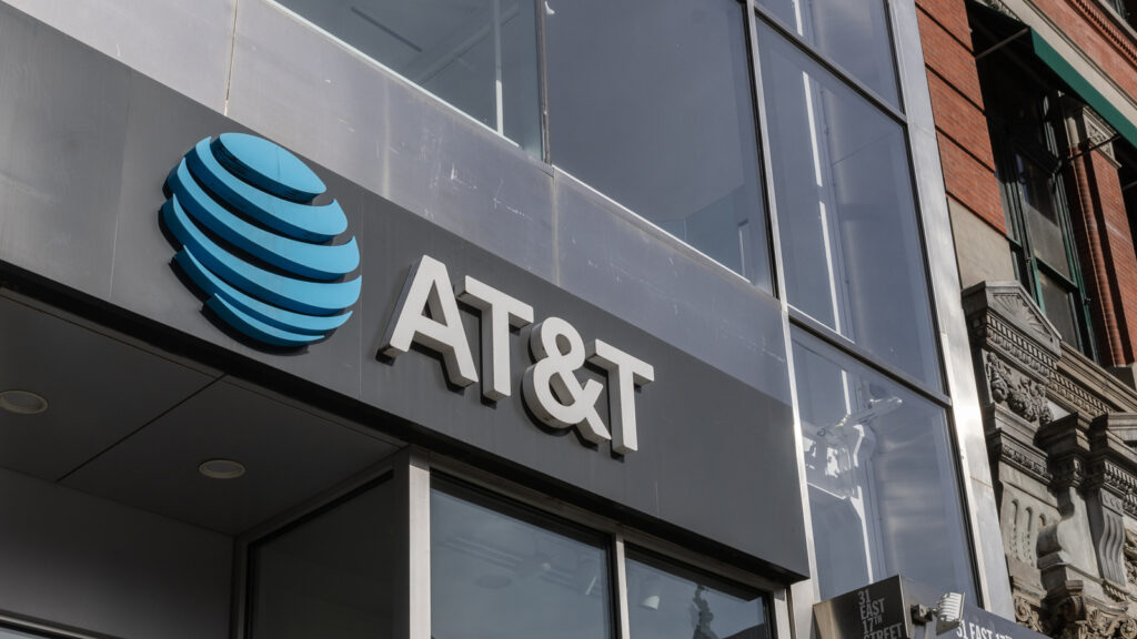 4-things-to-know-before-upgrading-your-mobile-device-with-at&t