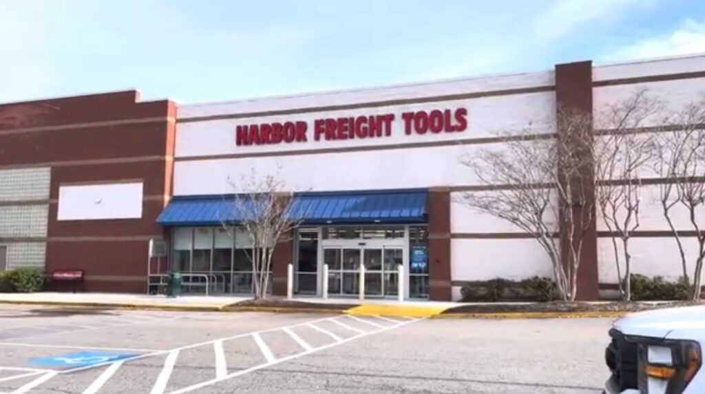 10-harbor-freight-finds-that-will-come-in-handy-during-an-engine-swap