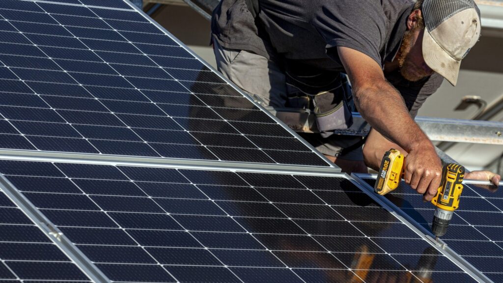 5-tools-that-will-come-in-handy-when-installing-your-own-solar-panels-at-home