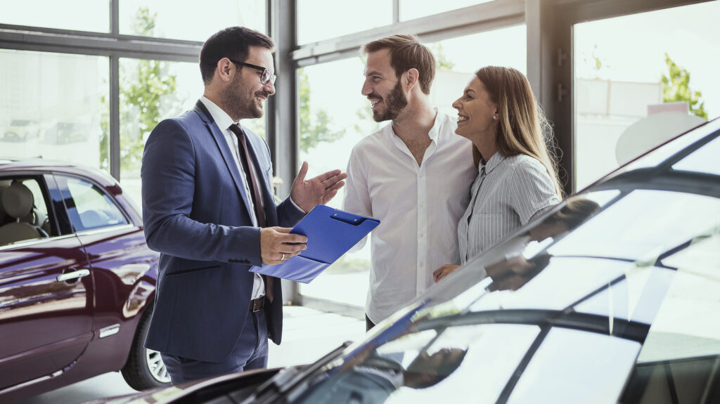 should-you-buy-or-lease-a-vehicle?-here-are-the-pros-and-cons