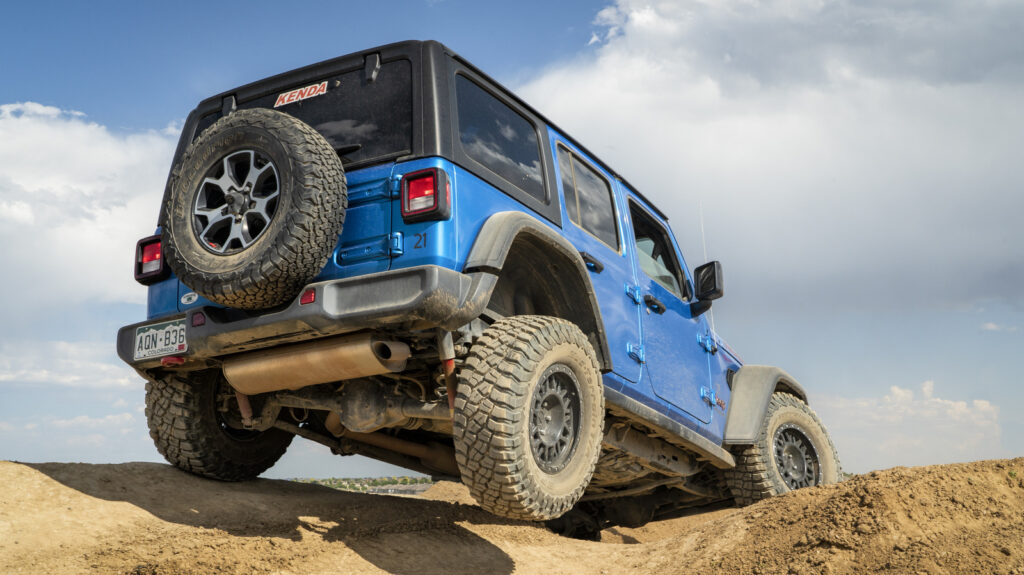 what’s-the-difference-between-the-jeep-wrangler-and-a-rubicon?