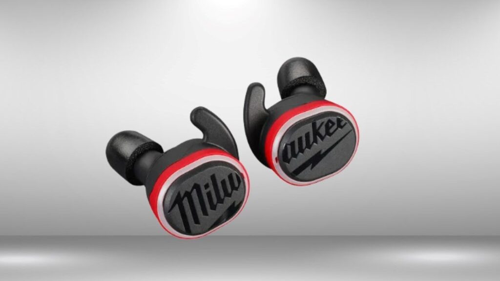 are-milwaukee’s-redlithium-jobsite-earbuds-any-good?