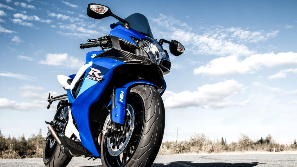 5-suzuki-motorcycles-built-with-gsx-r-engines