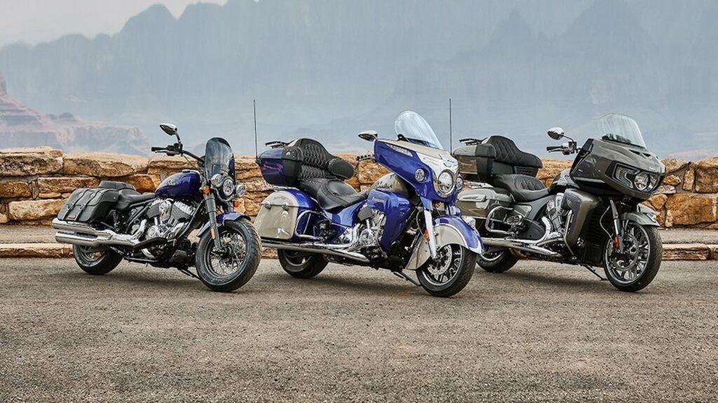 here’s-what-makes-the-indian-roadmaster-great-for-touring-motorcycle-riders