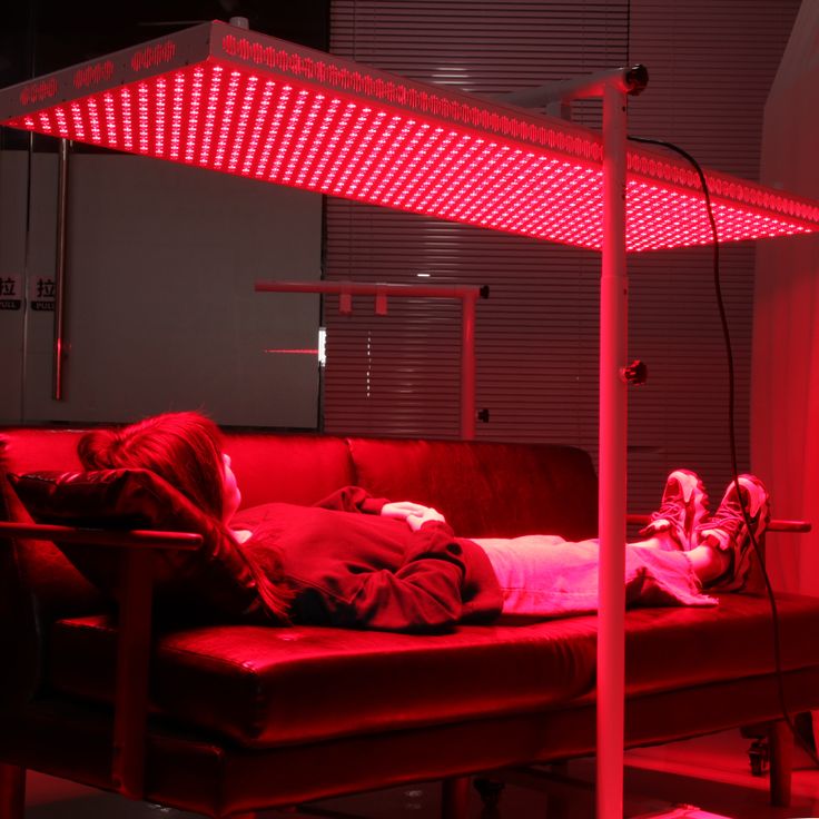 what-is-red-light-therapy-and-why-are-so-many-people-raving-about-it