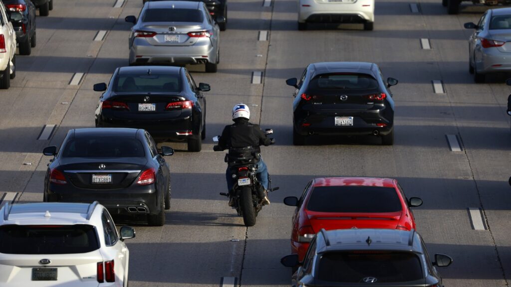 what-you-need-to-know-about-lane-splitting-(and-where-it’s-legal)