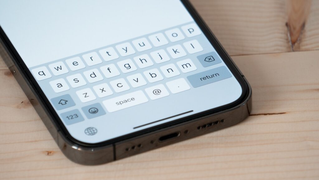 how-to-manage-your-autocorrect-settings-on-iphone