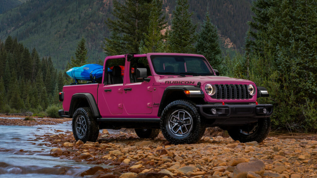 jeep-will-now-sell-you-a-bright-pink-gladiator-pickup-truck