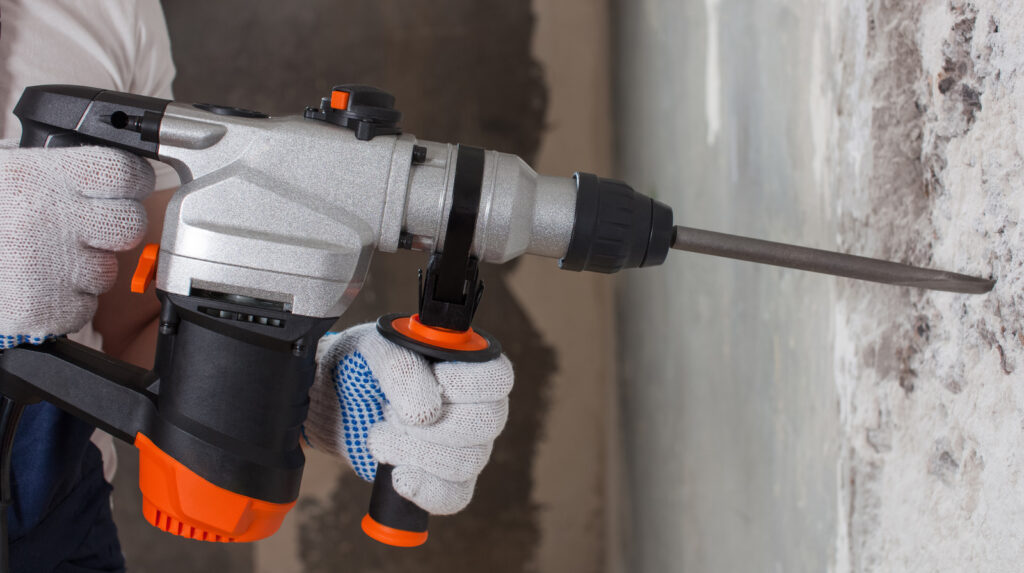 who-makes-harbor-freight’s-corded-hammer-drills-&-how-much-do-they-cost?