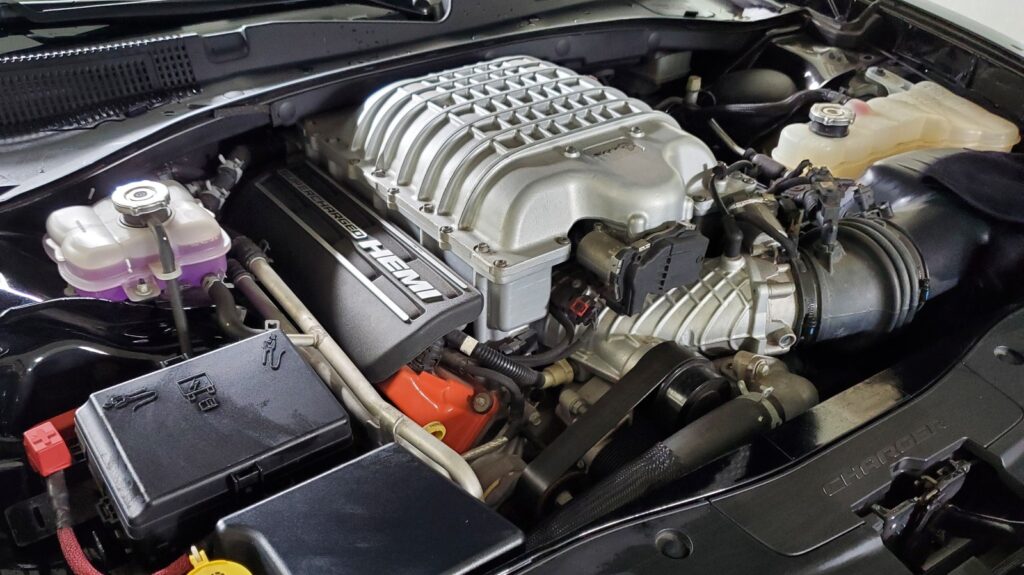 9-of-the-best-engines-ever-put-in-a-mopar-muscle-car