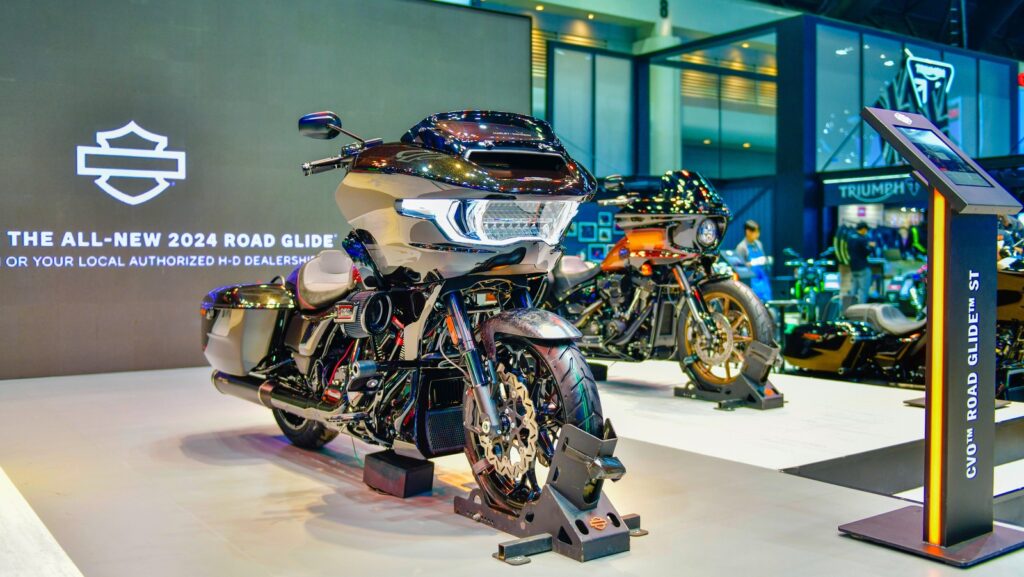 everything-you-need-to-know-about-the-harley-davidson-road-glide