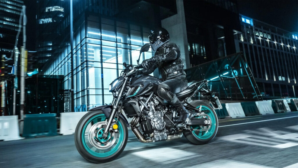 is-yamaha’s-mt-07-a-good-bike-for-beginners?-here’s-what-you-need-to-know