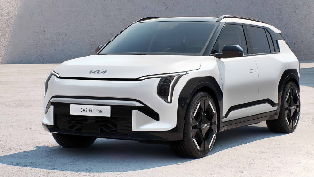 kia-ev3-revealed-with-big-style,-big-range,-and-two-big-questions