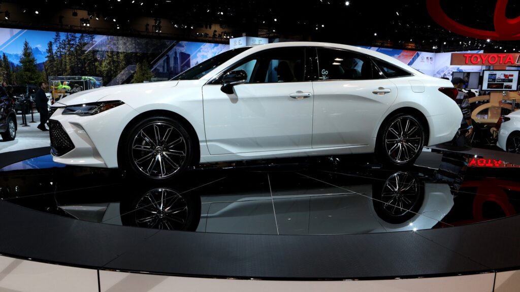 here’s-why-toyota-discontinued-the-avalon