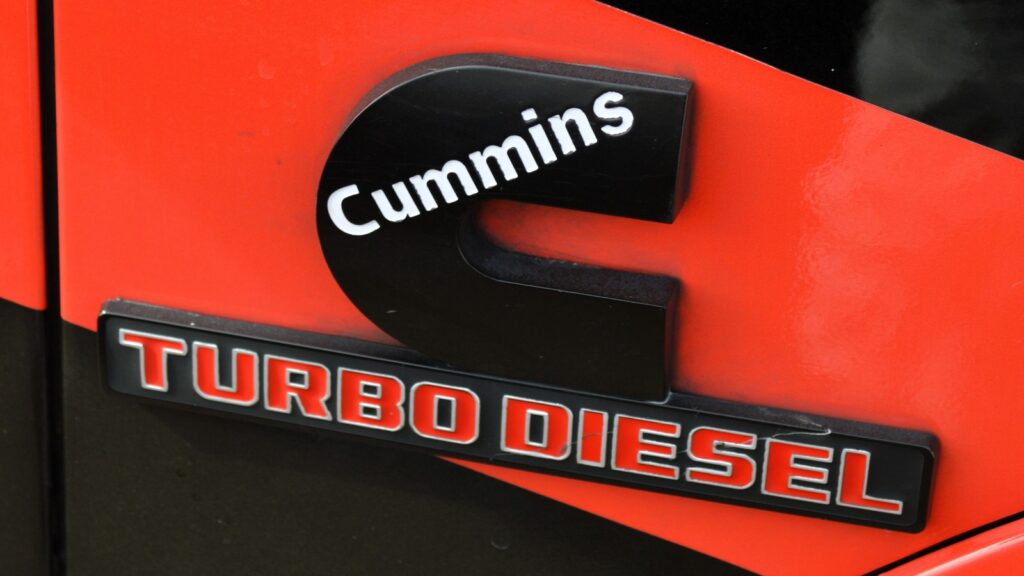 is-the-6.7l-cummins-diesel-a-good-engine?-here’s-what-owners-and-mechanics-say