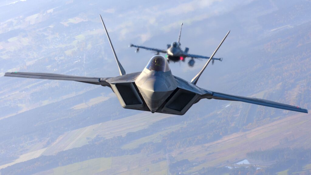 10-of-the-most-fearsome-fighter-jets-ever-built