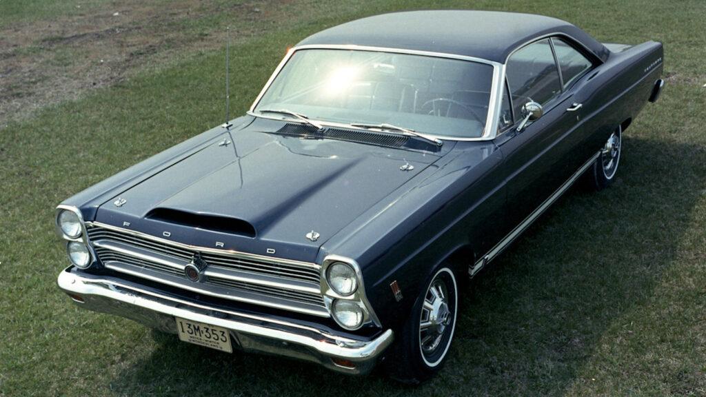 what-makes-the-ford-fairlane-427-one-of-the-rarest-classic-muscle-cars-ever-built