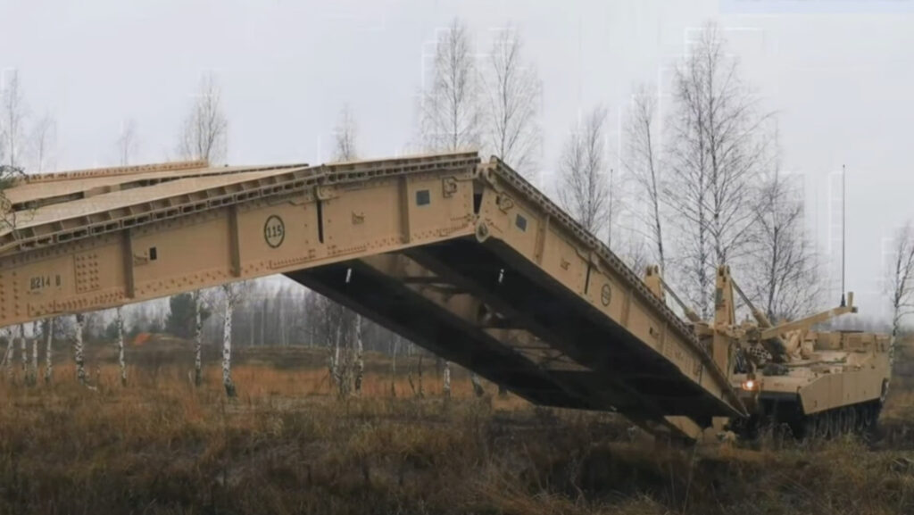 what-is-the-army’s-m104-wolverine-bridgelayer,-and-is-it-still-being-used-today?