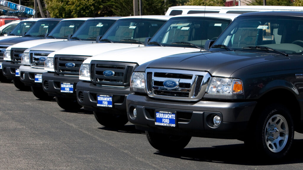 5-older-trucks-with-surprisingly-decent-gas-mileage