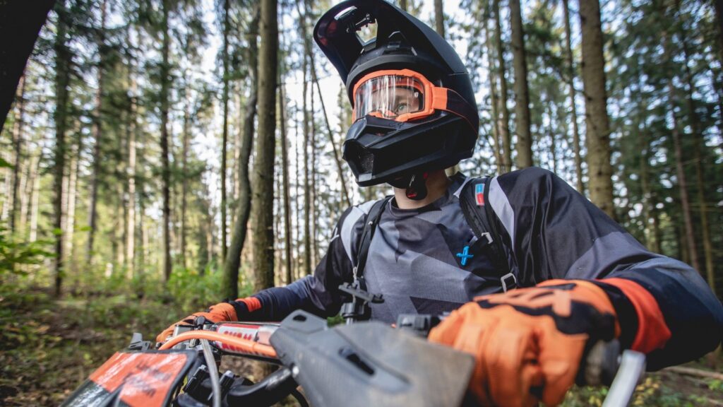 6-essential-pieces-of-gear-every-dirt-bike-rider-needs