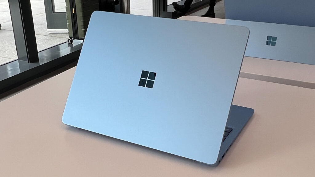 microsoft-surface-laptop-7-review:-makes-me-believe-in-the-surface-series-again