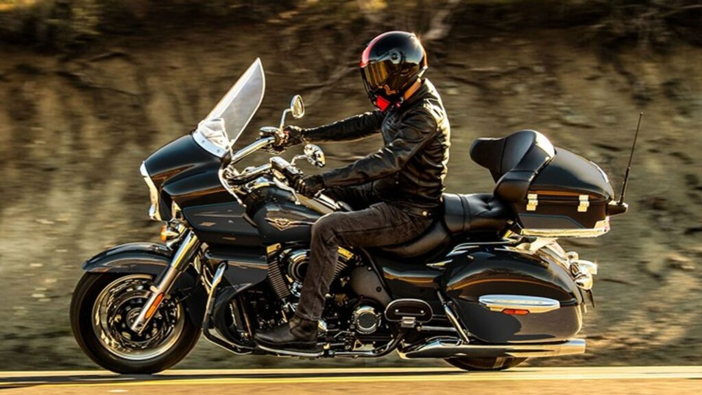 5-popular-cruiser-motorcycles-for-long-distance-riding