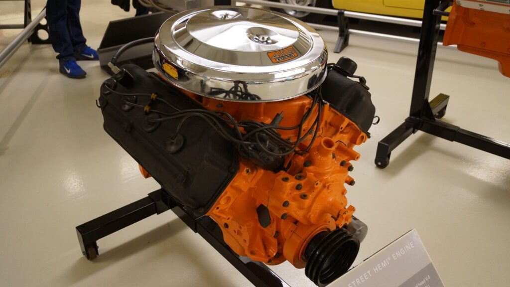 6-of-the-biggest-hemi-crate-engines-ever-built