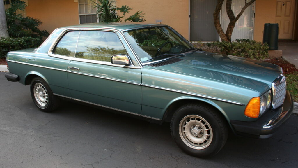 all-about-the-w123-mercedes-turbo-diesel