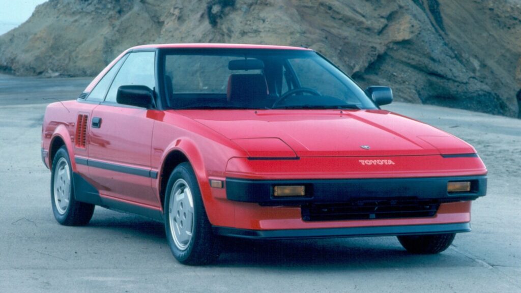 why-the-1985-toyota-mr2-was-a-rewarding-car-to-drive