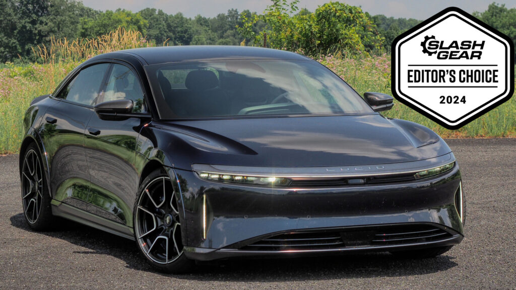 lucid-air-sapphire-review:-$250,000-gets-you-more-than-just-205-mph