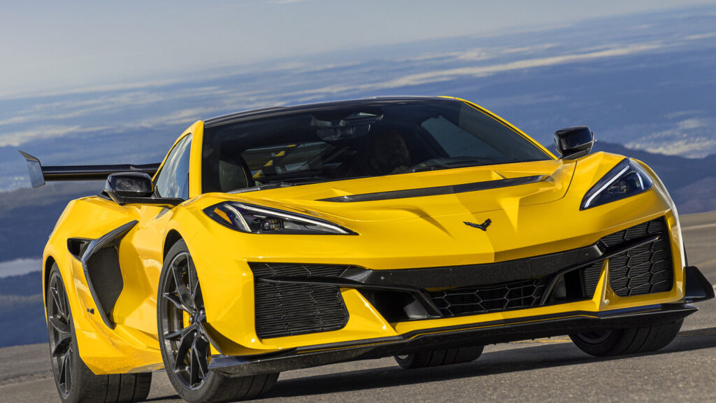 everything-chevy-fans-should-know-about-the-new-lt7-twin-turbo-v8