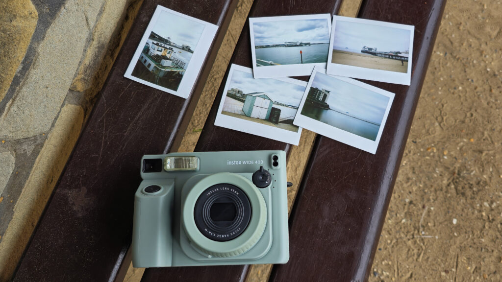 fujifilm-instax-wide-400-review:-wide-appeal?