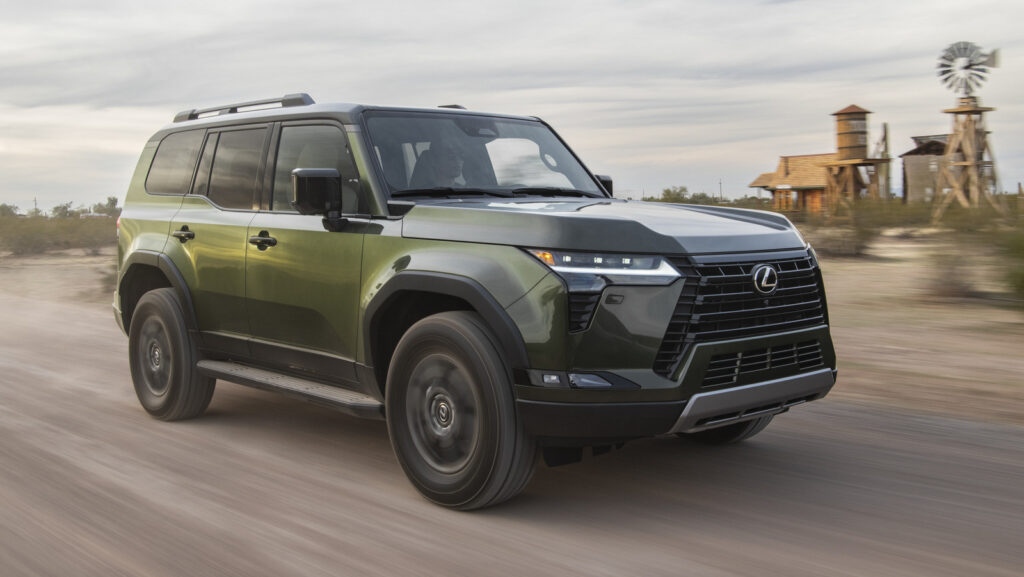 12-new-suvs-with-captain-seats-in-2024