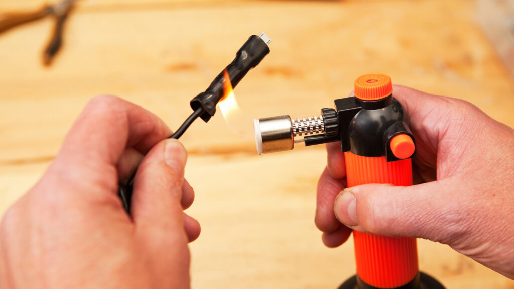 how-to-properly-fill-a-butane-torch-lighter