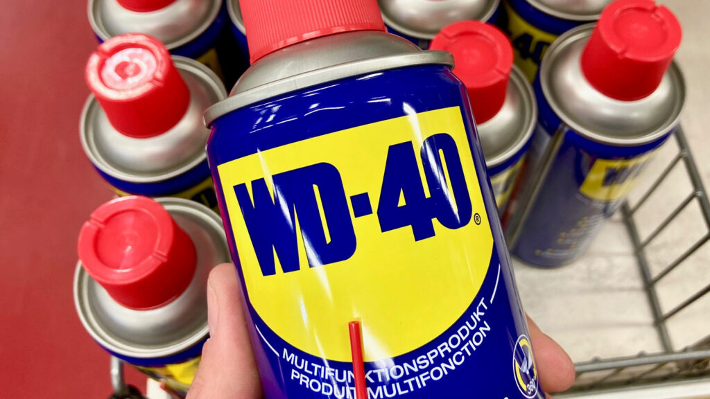 is-wd-40-a-degreaser?-what-you-need-to-know-before-using
