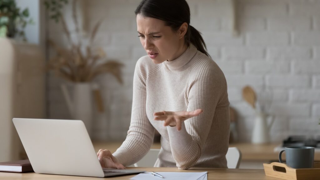 orange-spots-on-macbook-screens:-possible-causes-&-solutions