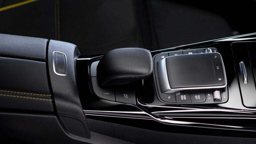 5-things-to-avoid-when-you’re-driving-a-dct-to-make-your-transmission-last-longer