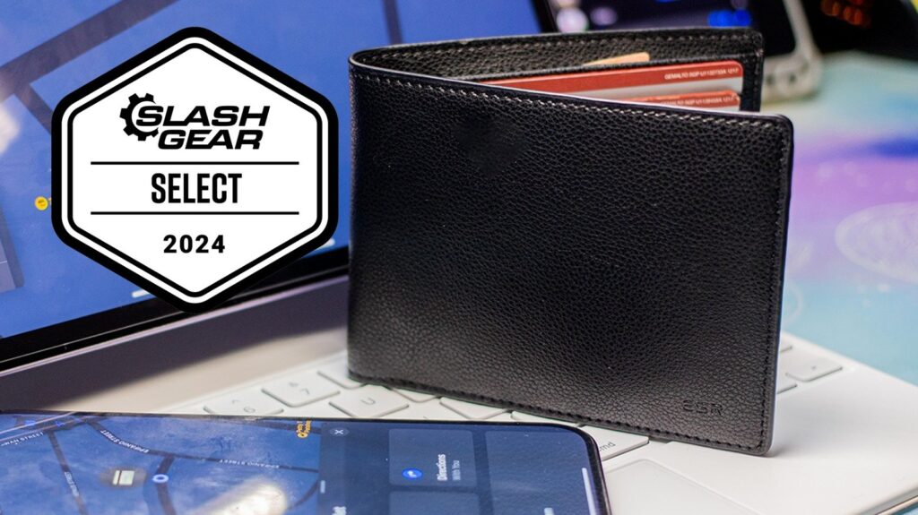 esr-geo-wallet-review:-is-built-in-apple-find-my-tracking-the-answer?