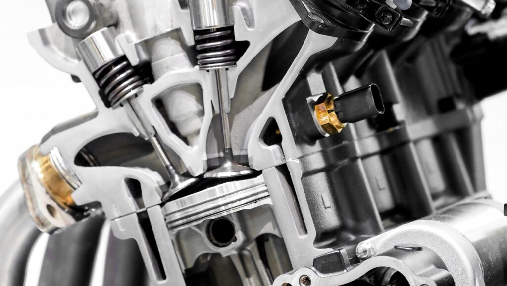 what-is-an-interference-engine-and-how-is-it-different-from-a-regular-engine?