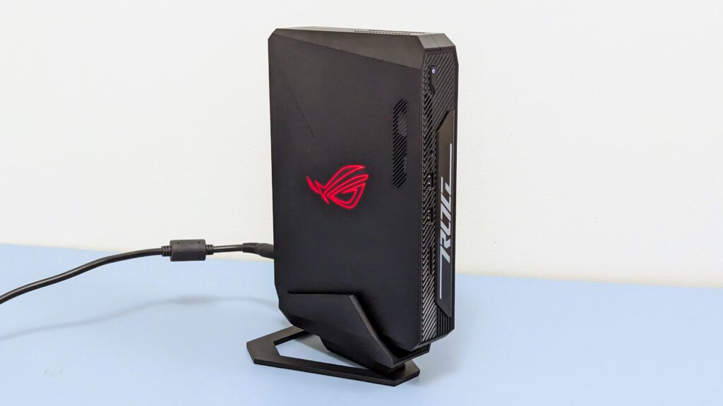 asus-rog-nuc-970-review:-big-gaming-performance-from-a-tiny-desktop-machine