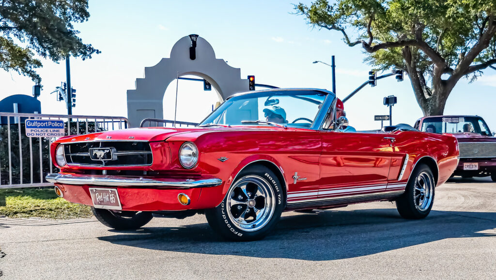 6-of-our-favorite-classic-mustang-colors